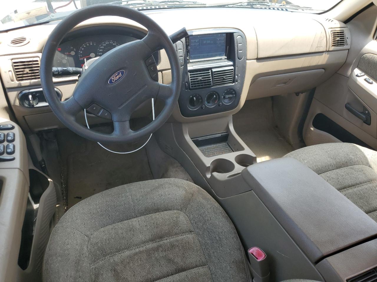 2004 Ford Explorer Xls VIN: 1FMZU72K74UB02425 Lot: 63238585