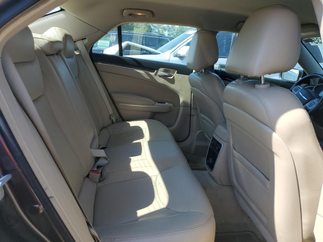 2014 Chrysler 300 VIN: 2C3CCAAG4EH127623 Lot: 66807235