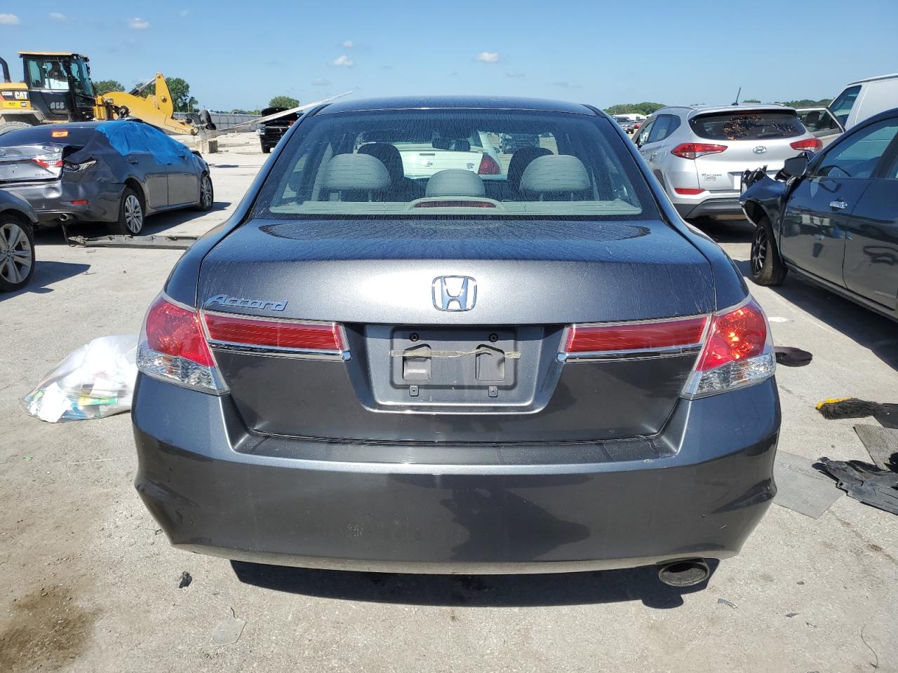 2011 Honda Accord Lxp VIN: 1HGCP2F42BA043882 Lot: 64055655