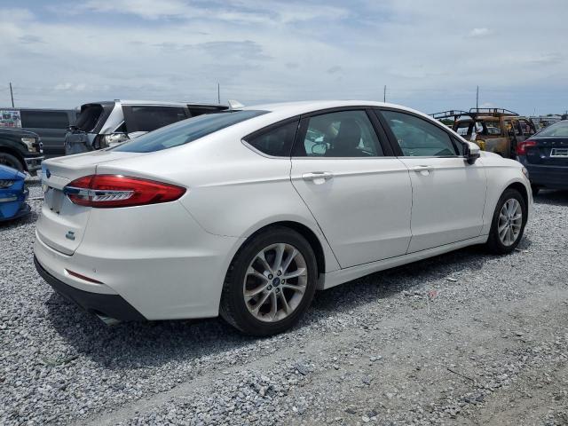  FORD FUSION 2019 Белы
