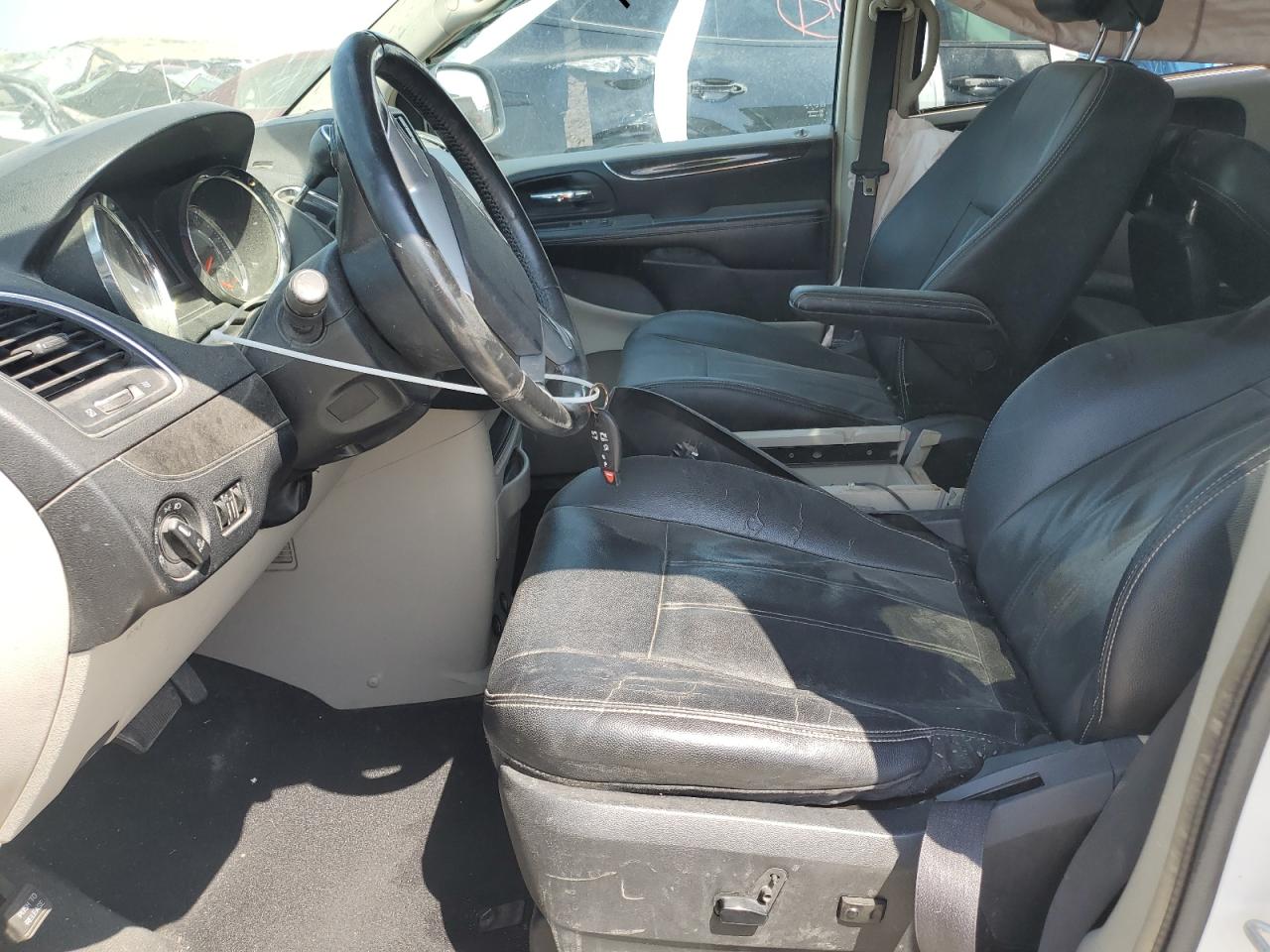 2014 Chrysler Town & Country Touring VIN: 2C4RC1BG9ER127325 Lot: 65076875