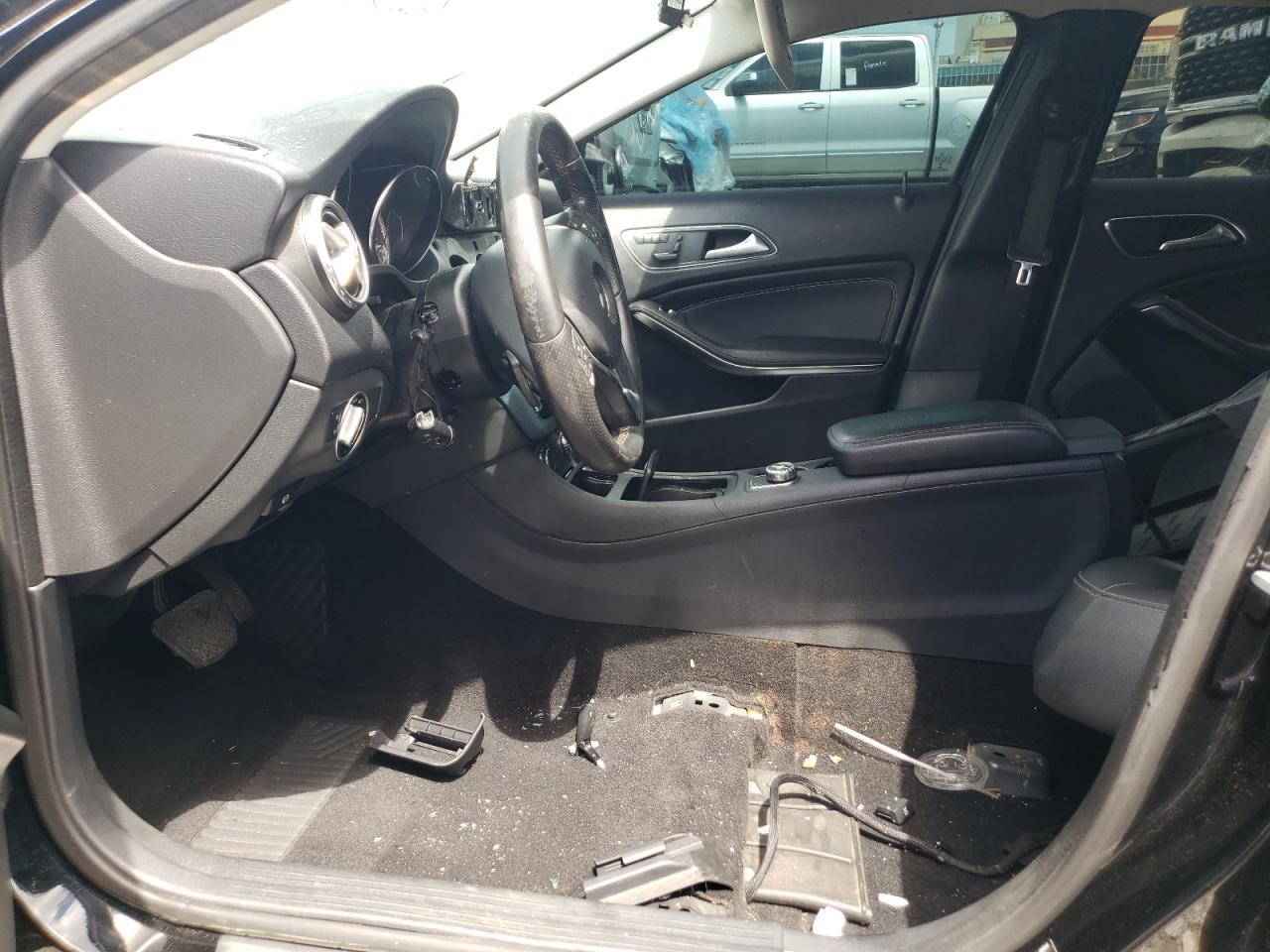 wdctg4eb0fj137088 WDCTG4EB0FJ137088 2015 Mercedes-Benz Gla 250