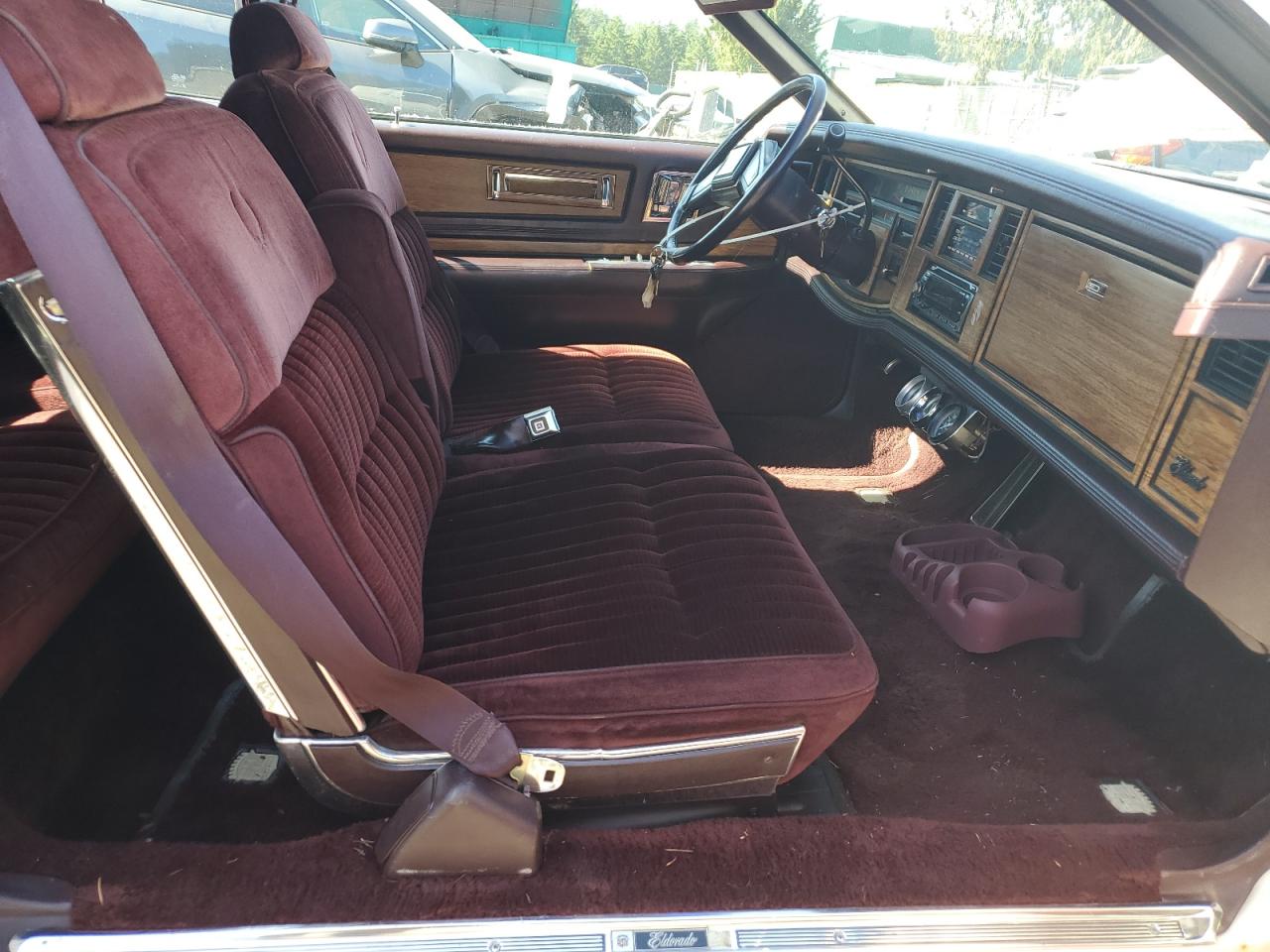 1985 Cadillac Eldorado VIN: 1G6EL5780FE669454 Lot: 65182565