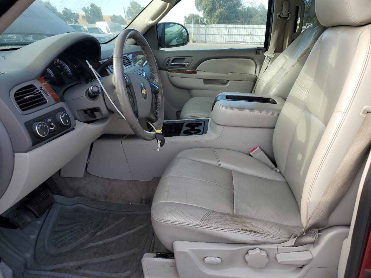 2010 Chevrolet Tahoe Hybrid VIN: 1GNUKDDJ0AR265317 Lot: 63107075