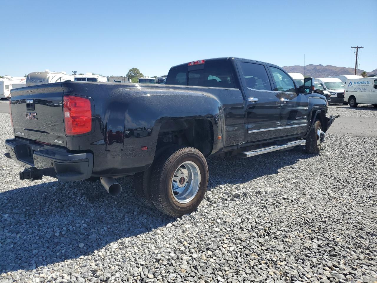 1gt42yey6hf242678 1GT42YEY6HF242678 2017 GMC Sierra K3500 Denali