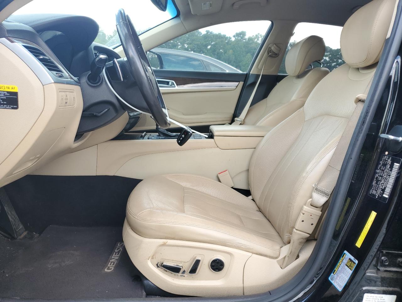 2016 Hyundai Genesis 3.8L VIN: KMHGN4JE1GU127078 Lot: 64305745