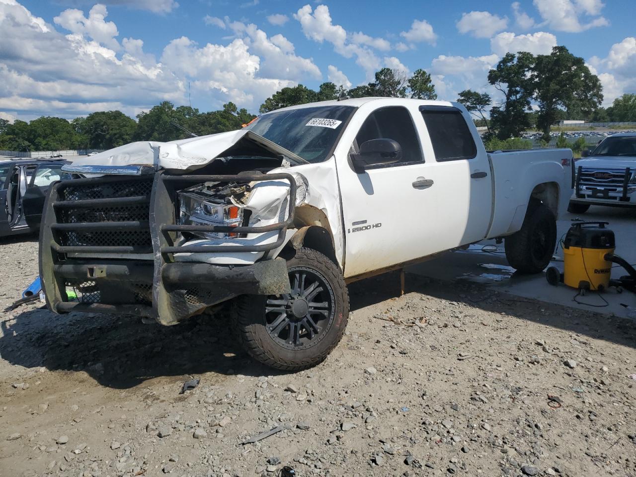 2009 GMC Sierra K2500 Sle white null diesel 1GTHK53619F183929 photo #1