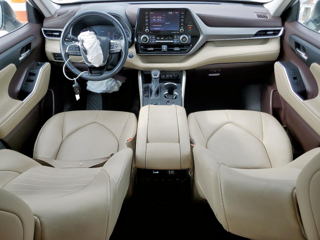 2021 Toyota Highlander Xle VIN: 5TDGZRAHXMS070928 Lot: 63404365