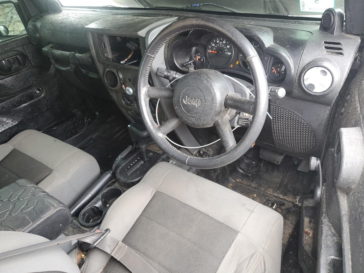 2008 Jeep Wrangler X VIN: 1J4FZ24198L538103 Lot: 64198625