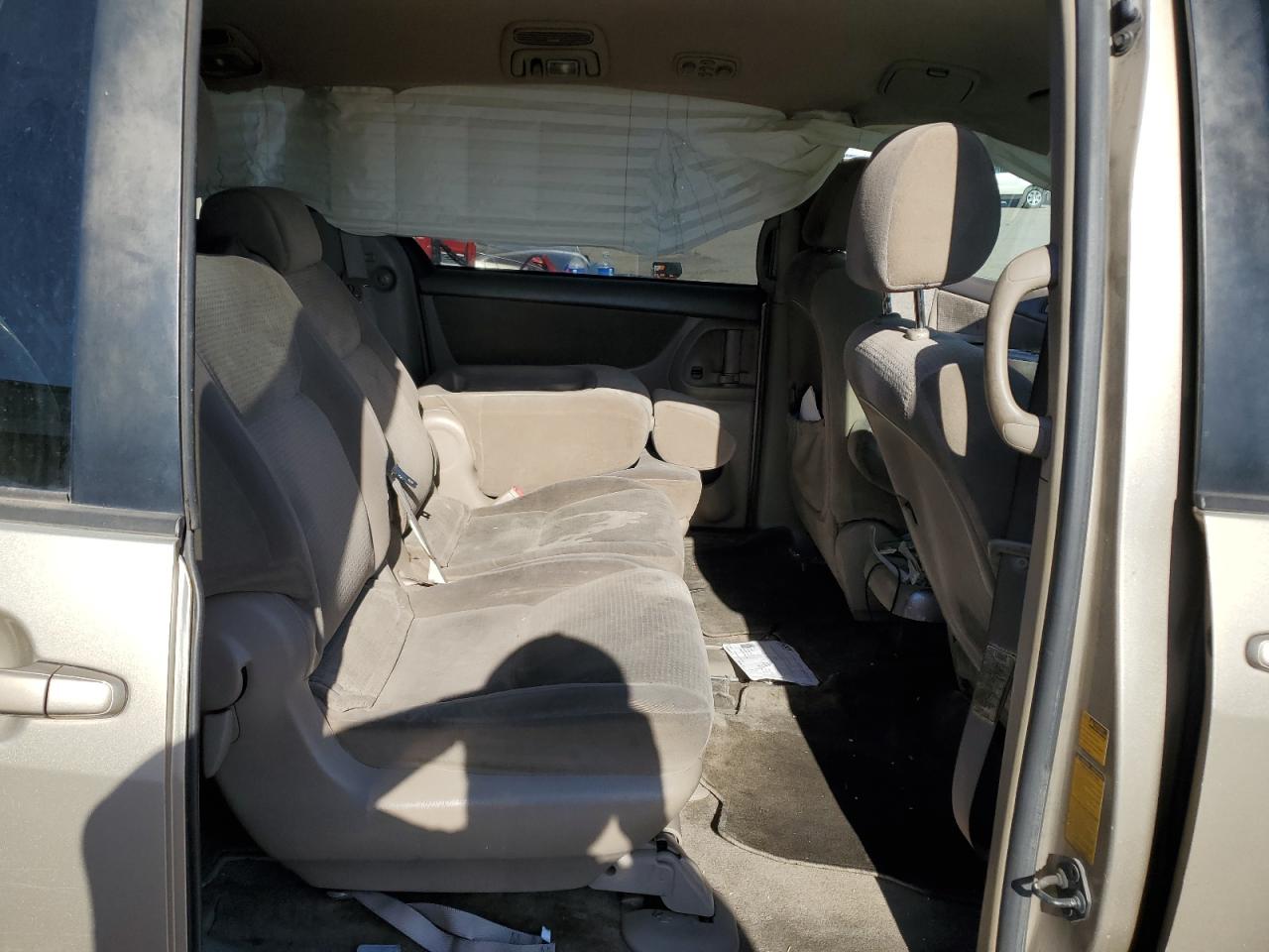 2006 Toyota Sienna Ce VIN: 5TDZA23C86S564362 Lot: 64141905