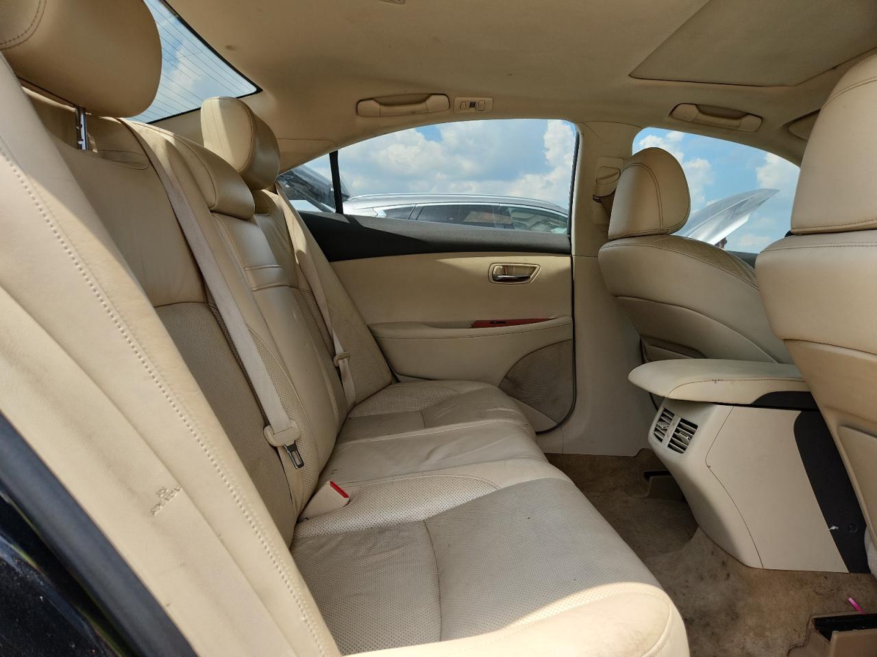 2011 Lexus Es 350 VIN: JTHBK1EG8B2420383 Lot: 63662015