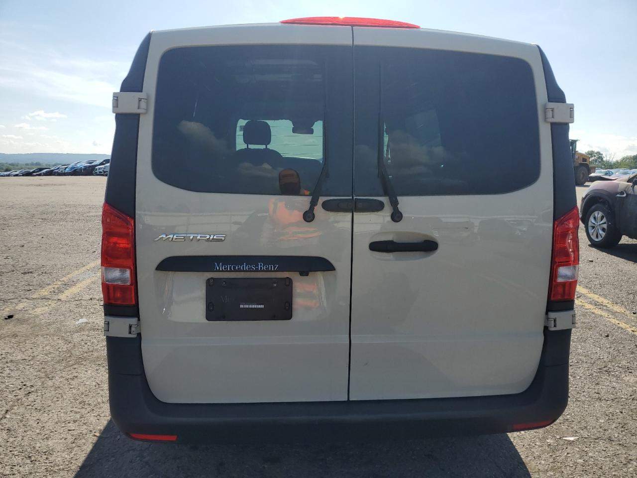 2017 Mercedes-Benz Metris VIN: WD3PG2EA8H3227299 Lot: 64764175