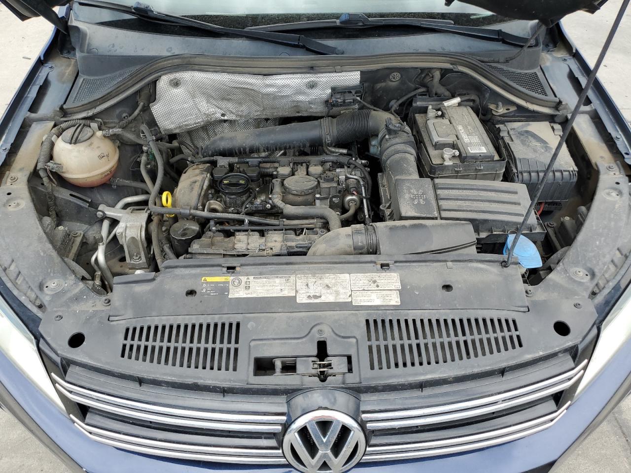 2015 Volkswagen Tiguan S VIN: WVGBV7AX8FW552118 Lot: 63349055
