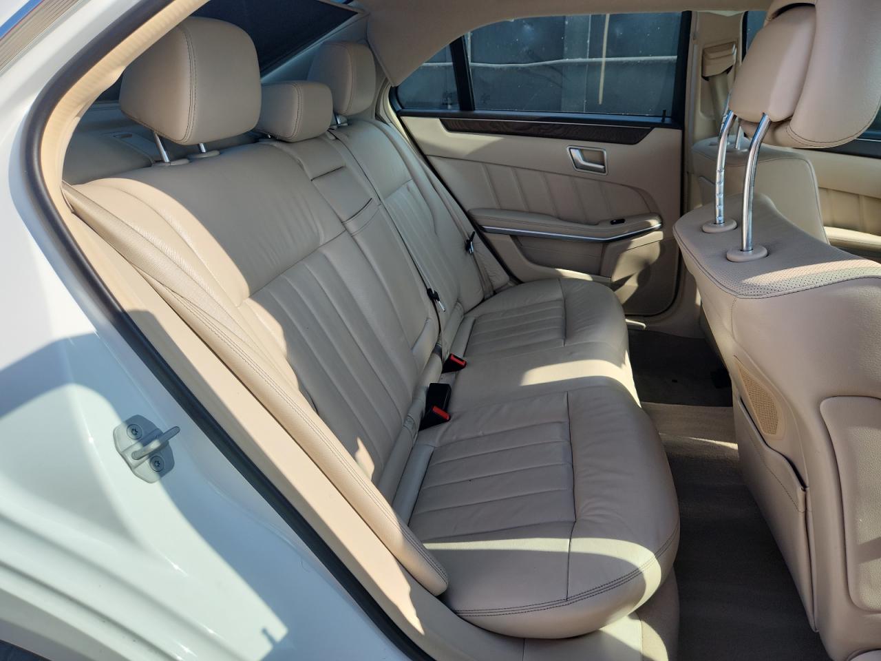 2015 Mercedes-Benz E 350 VIN: WDDHF5KB3FB098585 Lot: 65998495