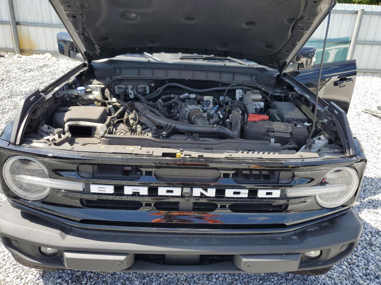 2022 Ford Bronco Base VIN: 1FMEE5DP0NLB59436 Lot: 63255385