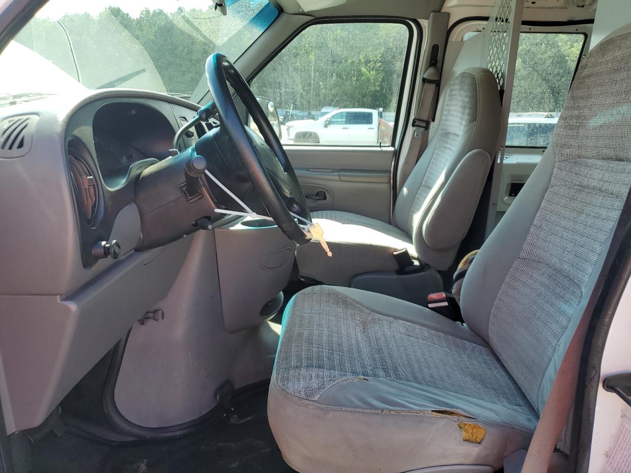 1999 Ford Econoline E250 Van VIN: 1FTNS24L7XHA38398 Lot: 64503385