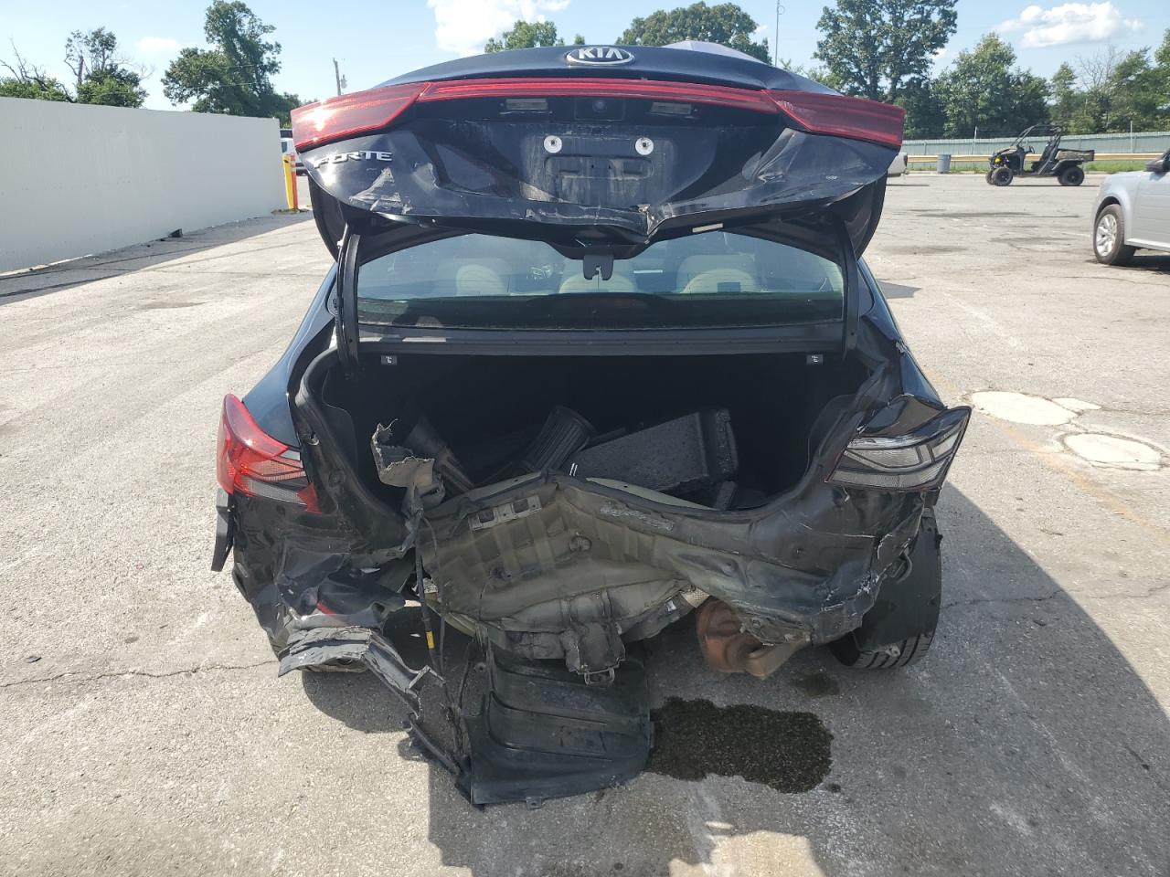 2021 Kia Forte Fe VIN: 3KPF24AD2ME305994 Lot: 64379605
