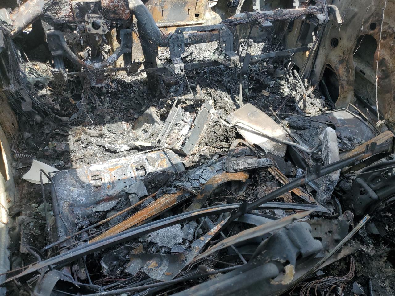 2016 GMC Yukon Slt VIN: 1GKS1BKC8GR276137 Lot: 63419945