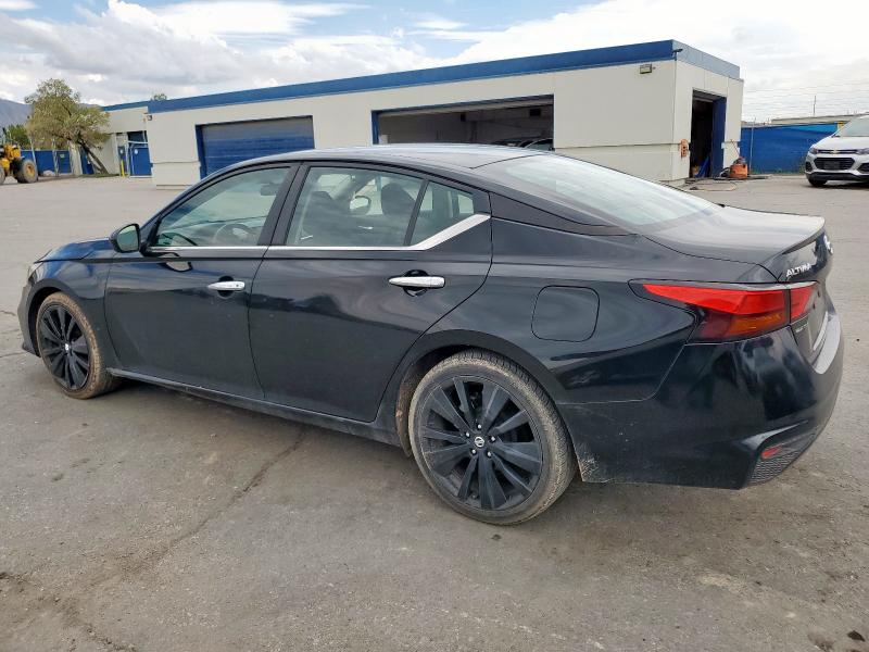  NISSAN ALTIMA 2022 Черный