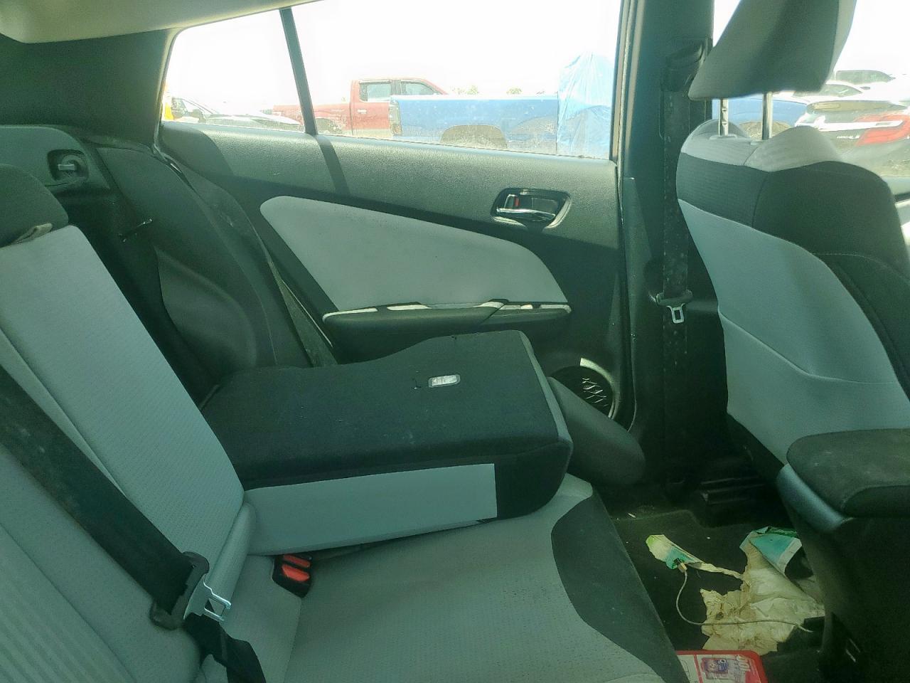 2016 Toyota Prius VIN: JTDKARFU8G3500405 Lot: 64698235