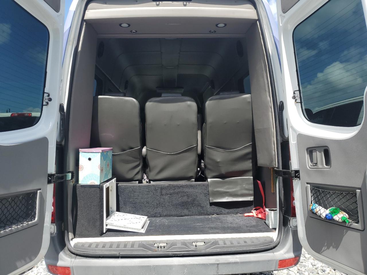 2017 Mercedes-Benz Sprinter 2500 VIN: WD4PE8CD3HP553358 Lot: 65274405
