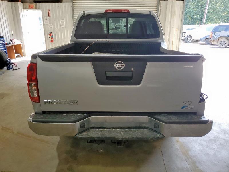  NISSAN FRONTIER 2019 Srebrny