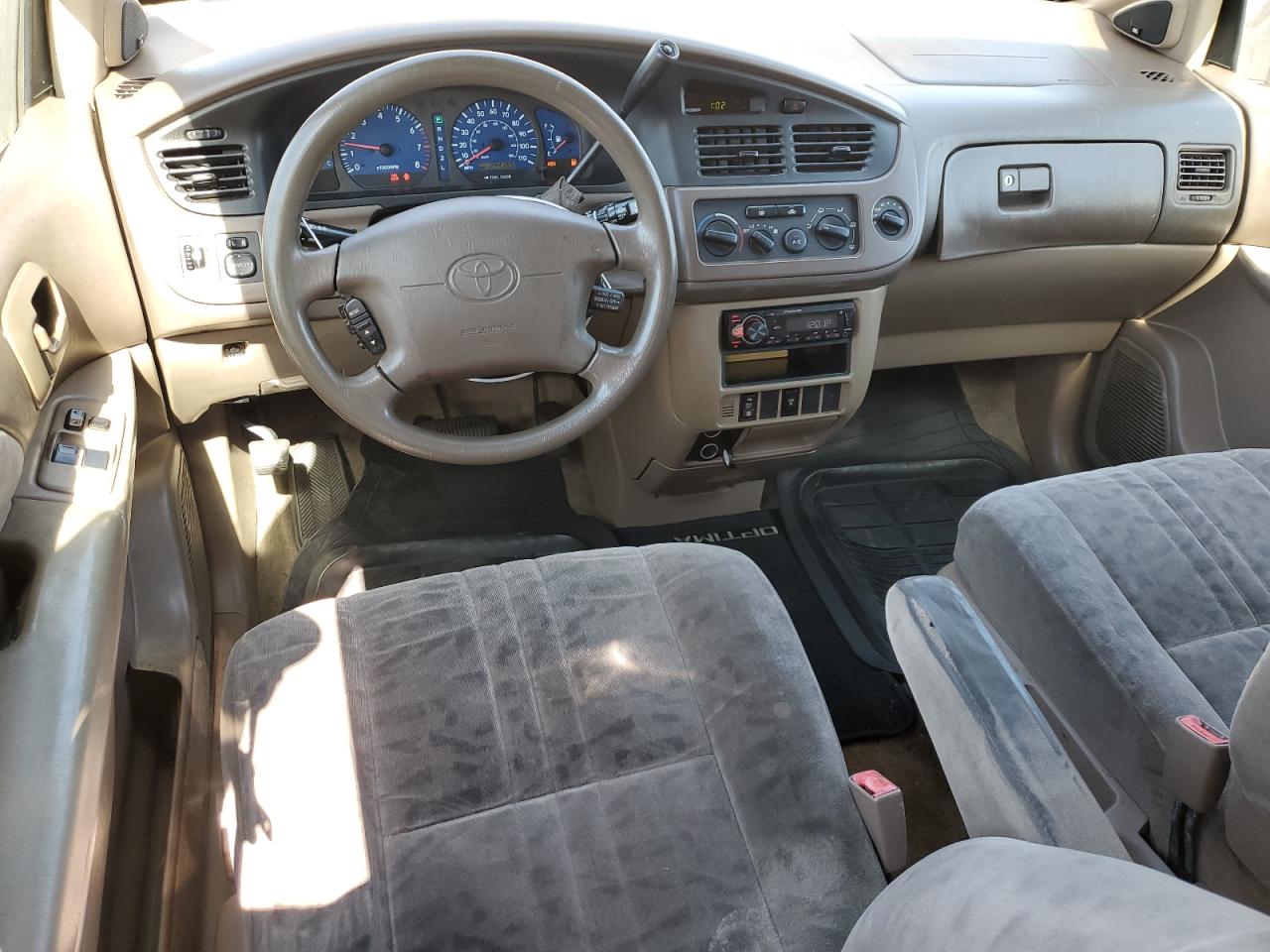2001 Toyota Sienna Le VIN: 4T3ZF13C31U340869 Lot: 62891485