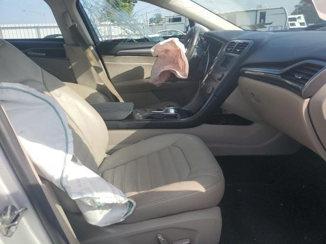  FORD FUSION 2017 Srebrny
