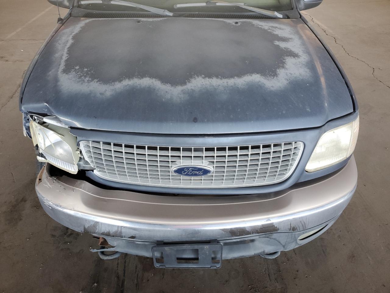 1999 Ford Expedition VIN: 1FMPU18L2XLB36612 Lot: 63704035