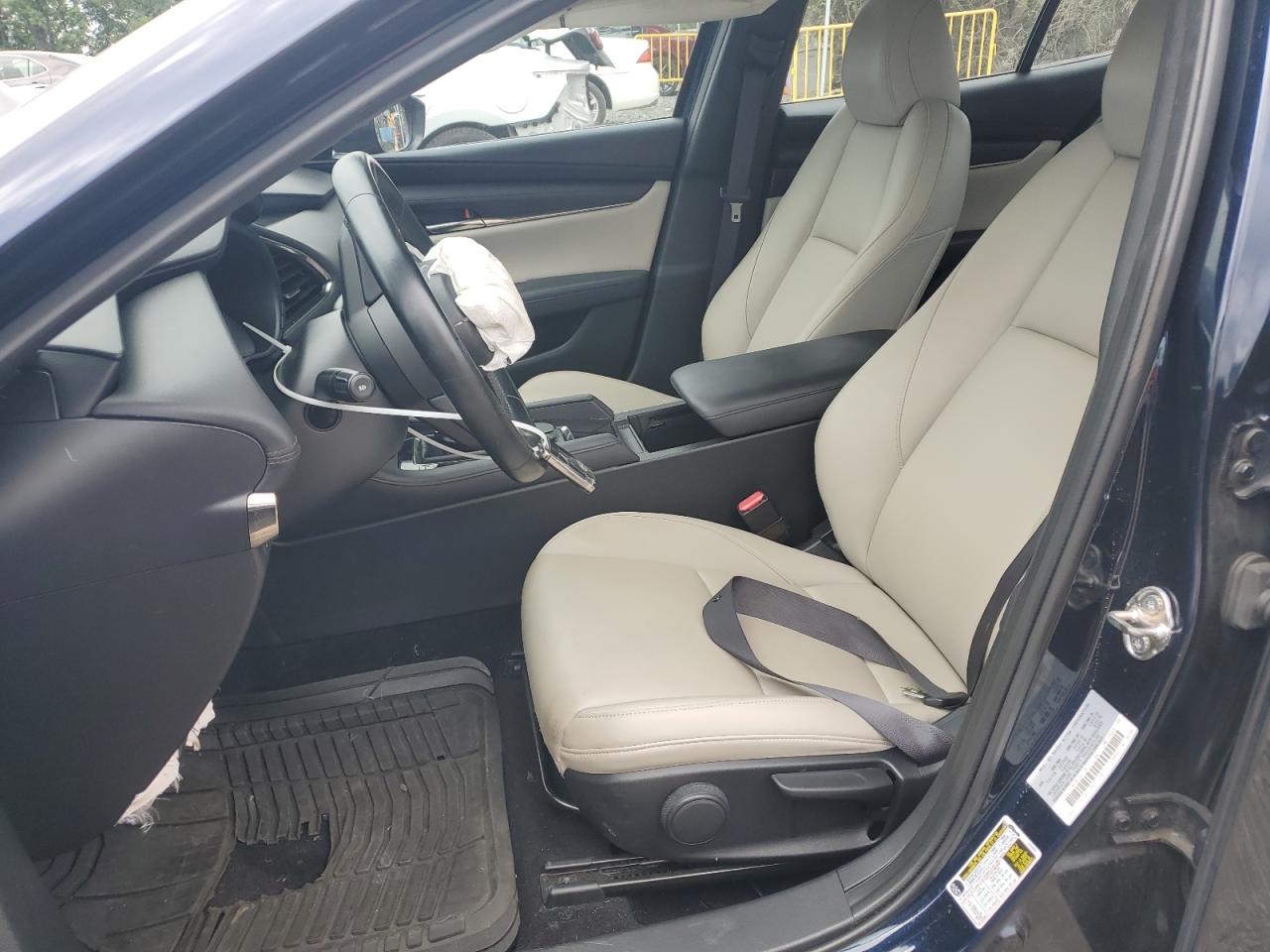 2019 Mazda 3 Preferred Plus VIN: JM1BPACL8K1112865 Lot: 65096095