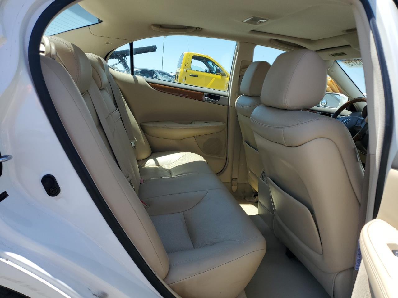 2006 Lexus Es 330 VIN: JTHBA30G565163631 Lot: 64990375