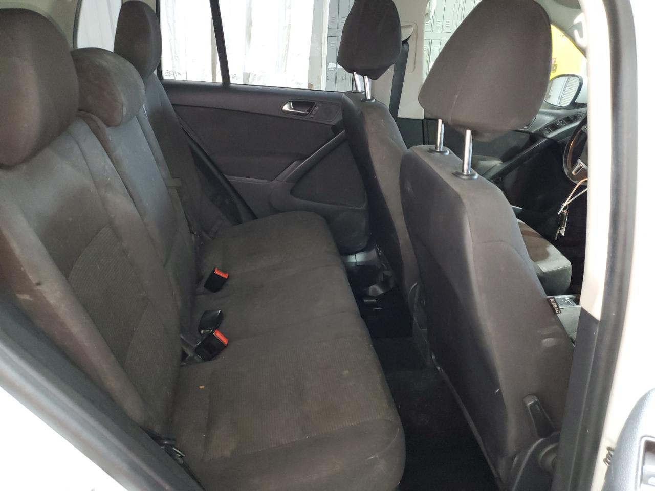 2017 Volkswagen Tiguan S VIN: WVGAV7AXXHK054475 Lot: 66007575