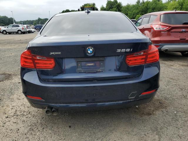 Sedans BMW 3 SERIES 2013 Granatowy