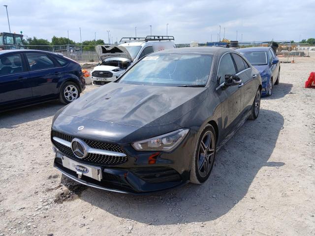 MERCEDES BENZ CLA 180 AM 2021