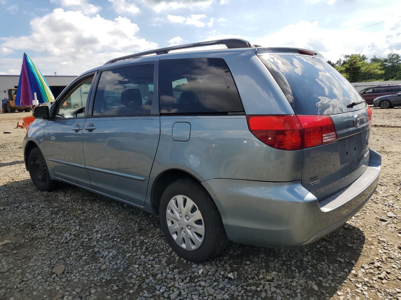 2004 Toyota Sienna Ce VIN: 5TDZA23C14S158470 Lot: 64717445