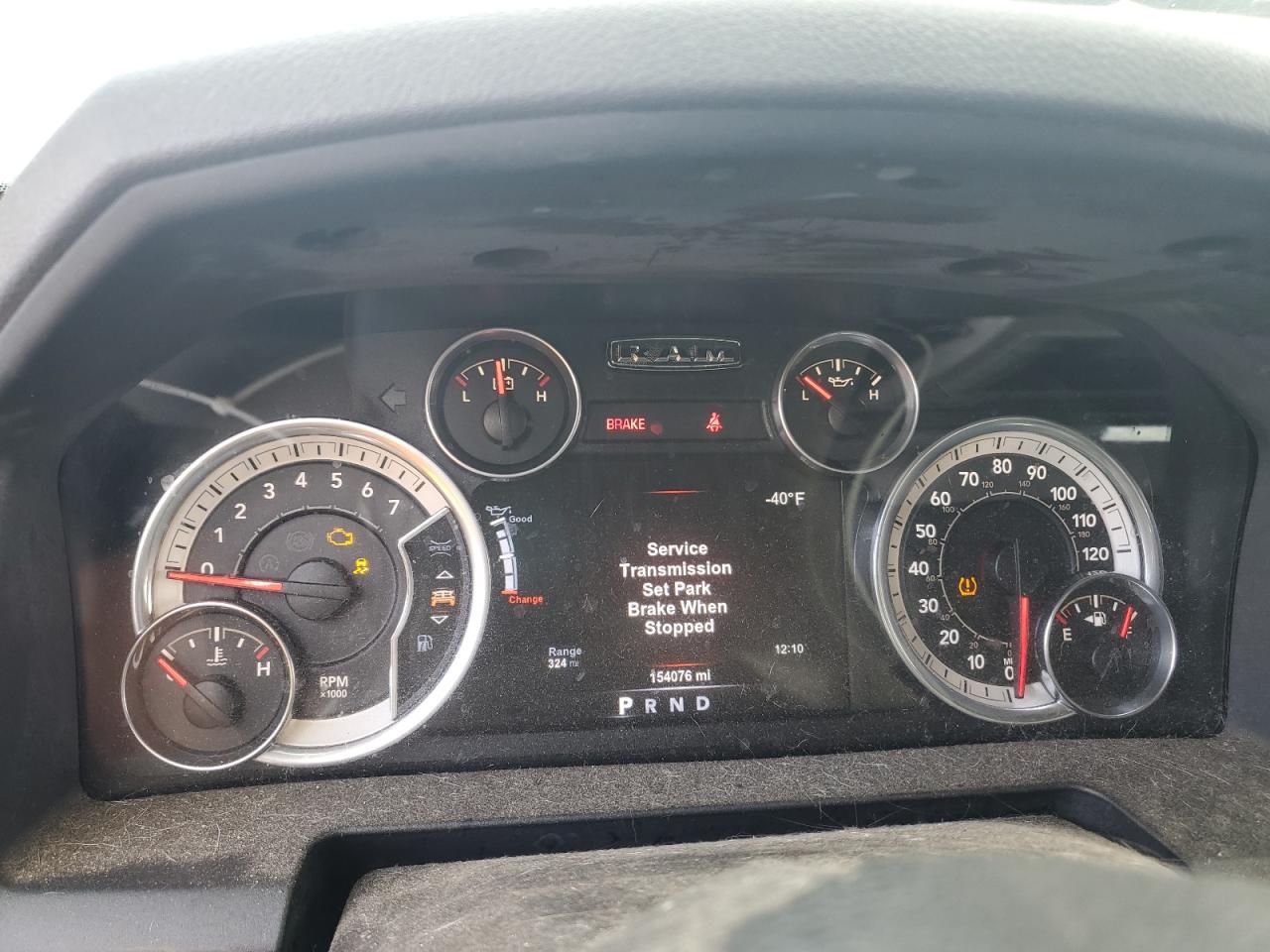 1C6RR7LT4FS717579 2015 Ram 1500 Slt