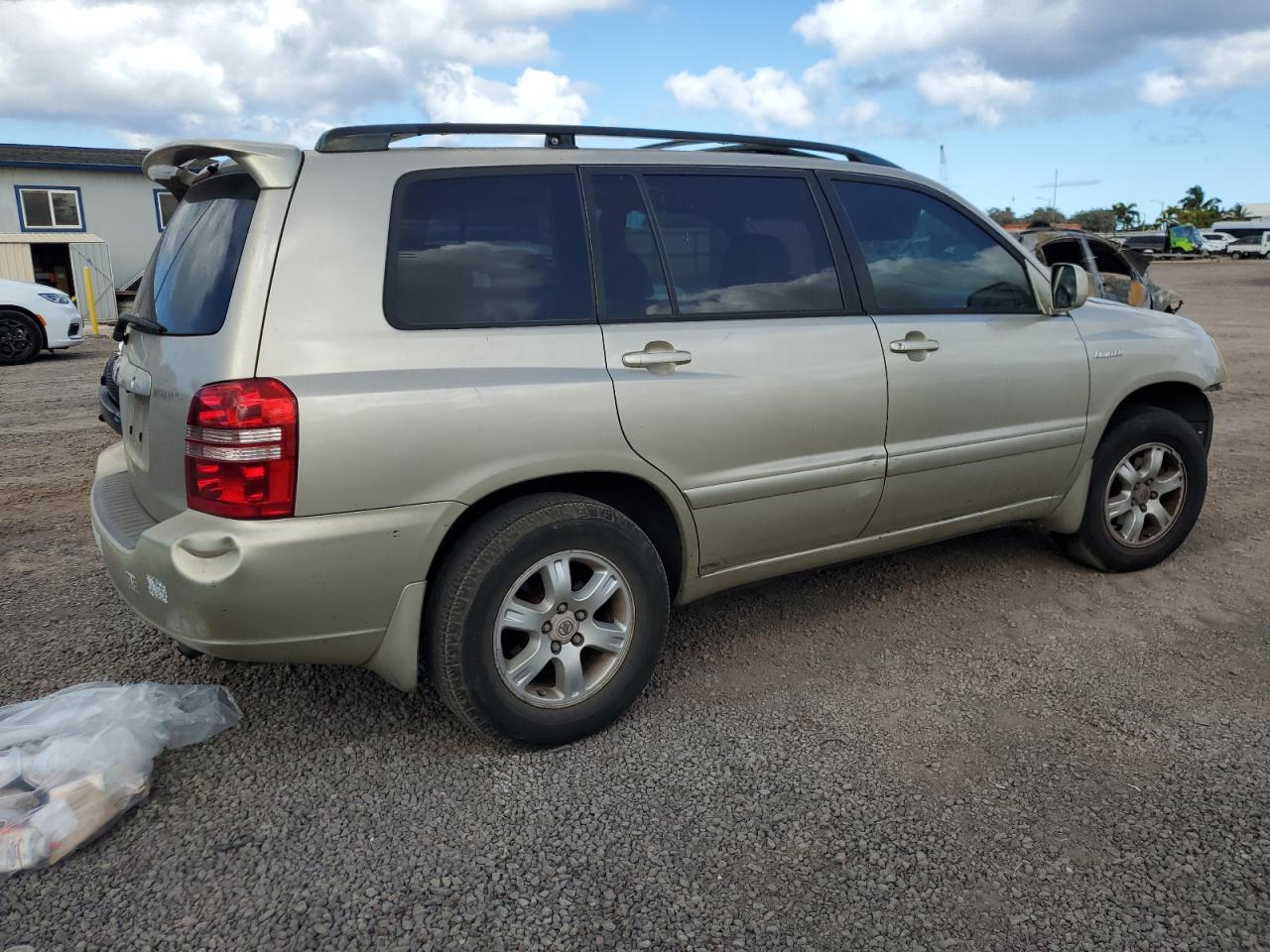 2001 Toyota Highlander beige suv gas JTEGF21A610009606 photo #4