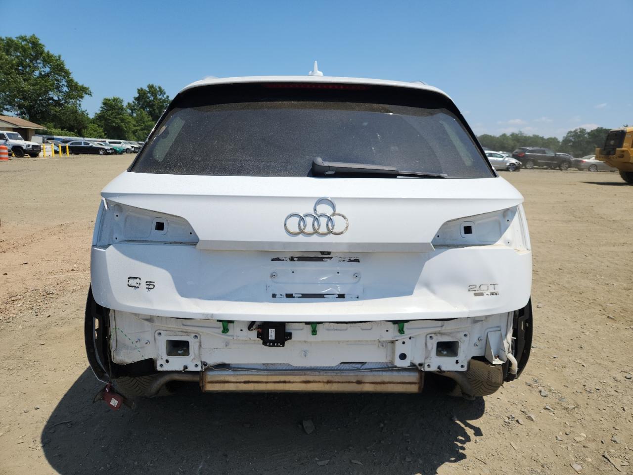wa1anafy3j2105611 WA1ANAFY3J2105611 2018 Audi Q5 Premium