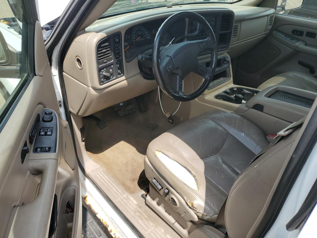 2006 Chevrolet Silverado K1500 VIN: 1GCEK19BX6Z271095 Lot: 64698355