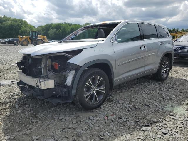  TOYOTA HIGHLANDER 2016 Srebrny