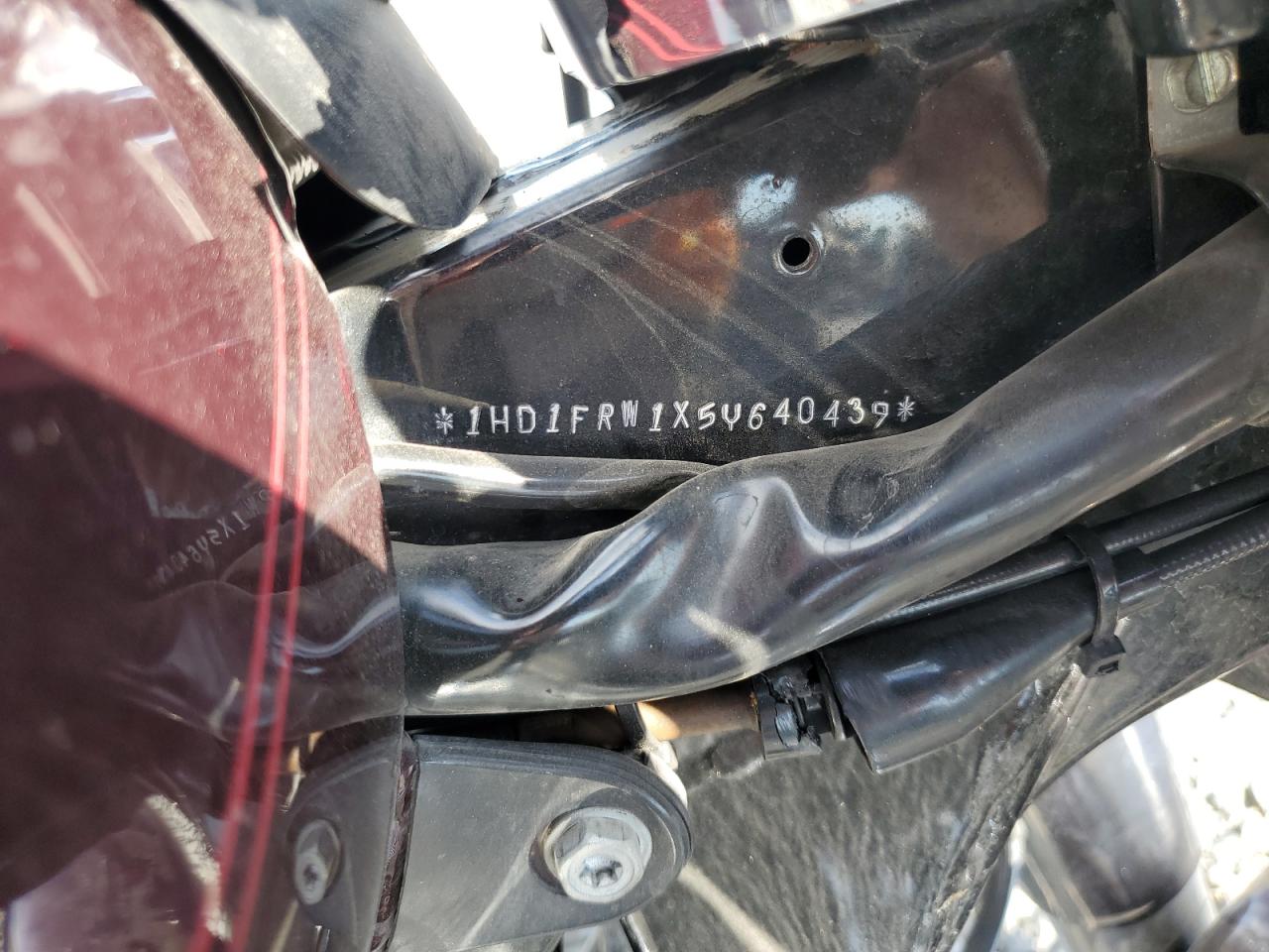 2005 Harley-Davidson Flhrci VIN: 1HD1FRW1X5Y640439 Lot: 63345375