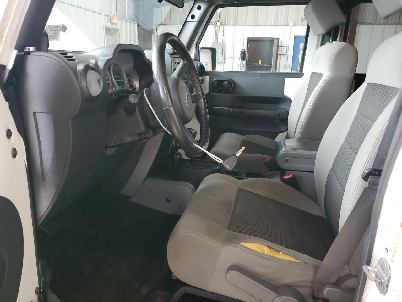 2010 Jeep Wrangler Unlimited Sport VIN: 1J4BA3H18AL170458 Lot: 64491325
