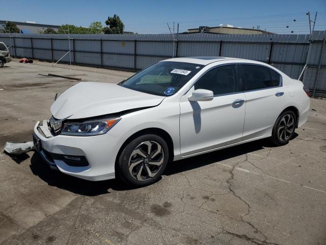 Седаны HONDA ACCORD 2017 Белы