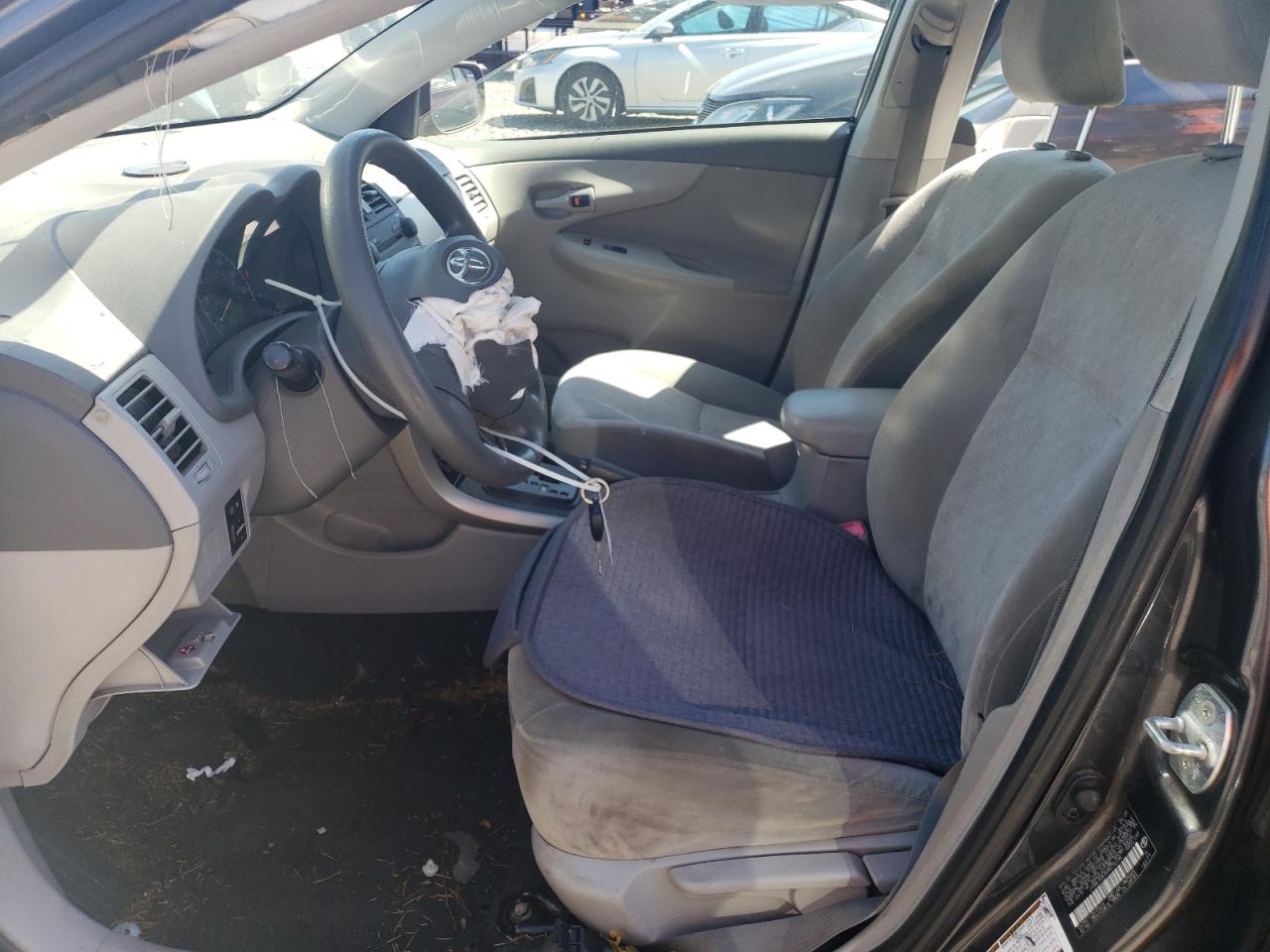 2009 Toyota Corolla Base VIN: JTDBL40E499075134 Lot: 62887905