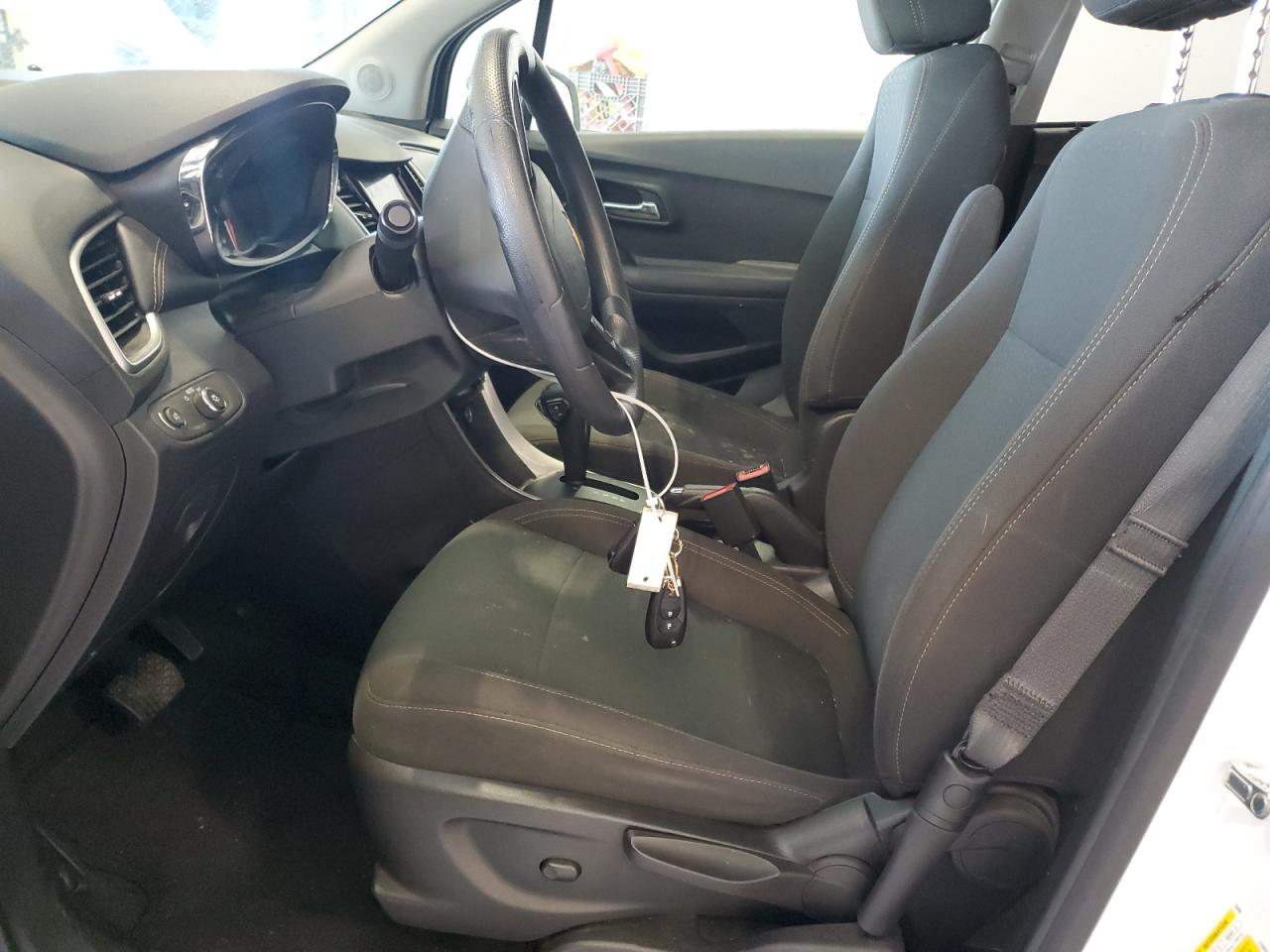 2020 Chevrolet Trax Ls VIN: KL7CJKSB6LB318344 Lot: 63796515