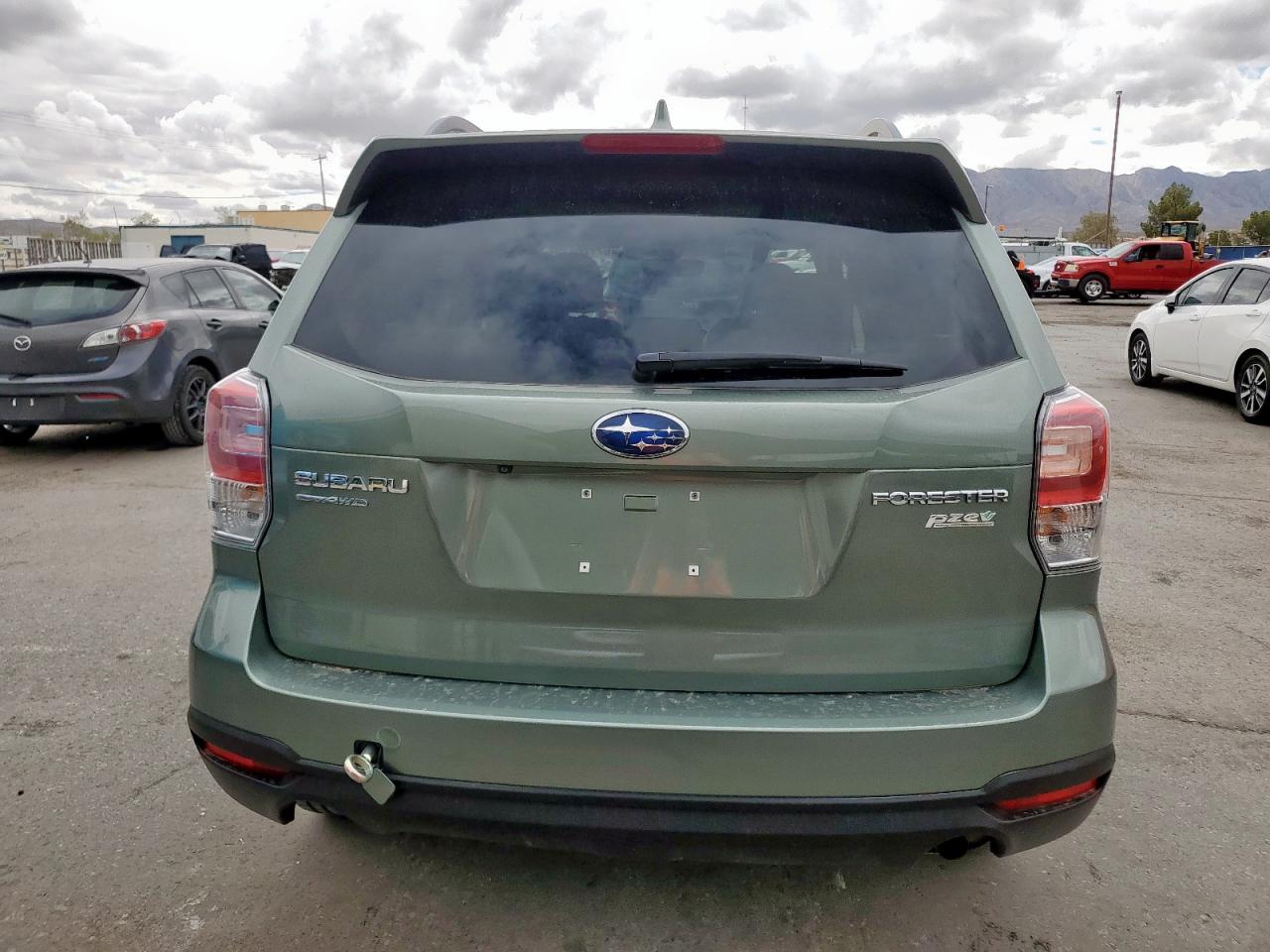 2017 Subaru Forester 2.5I Premium VIN: JF2SJAGC8HH419434 Lot: 62728415