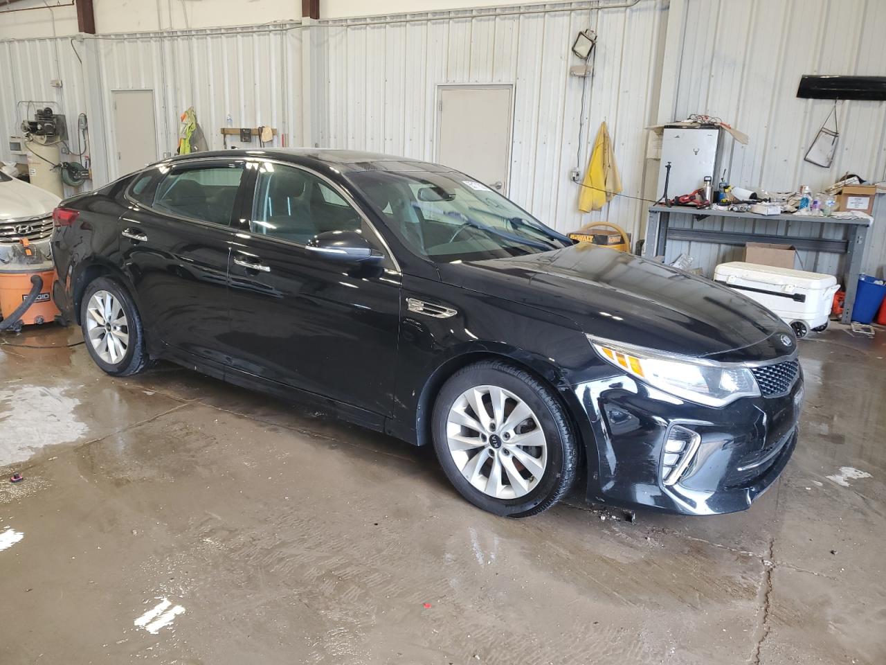 5xxgt4l39jg187788 5XXGT4L39JG187788 2018 Kia Optima Lx