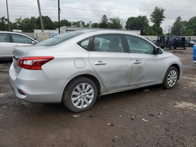  NISSAN SENTRA 2018 Srebrny
