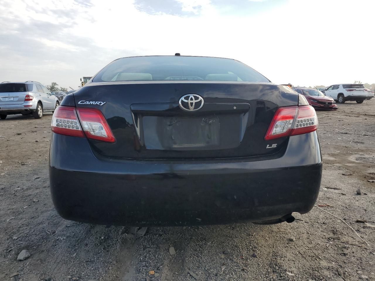 2010 Toyota Camry Base VIN: 4T1BF3EK6AU018947 Lot: 65388715