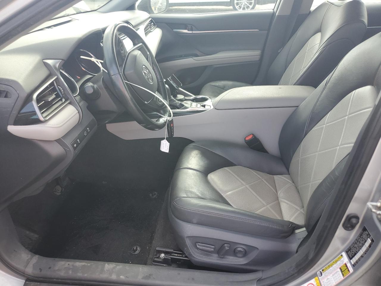 2019 Toyota Camry L VIN: 4T1B11HK7KU773170 Lot: 64594065